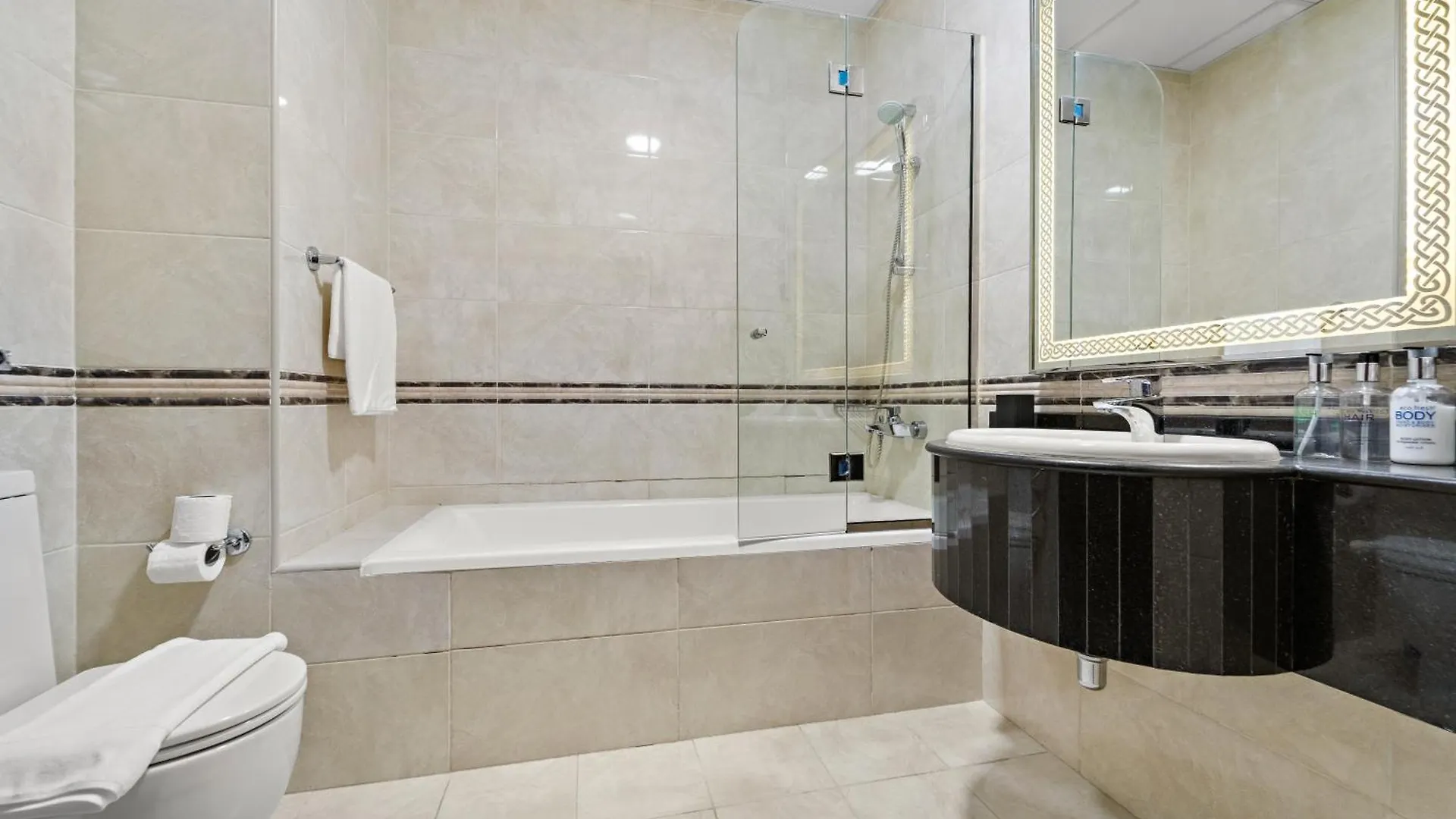 4Br Plus Maid Penthouse With Private Pool And Jacuzzi Dubai 0*,